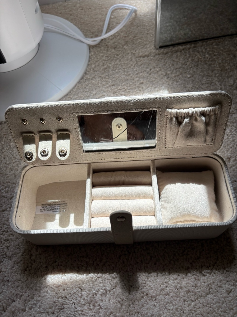 Beis Cream Travel Jewelry Case